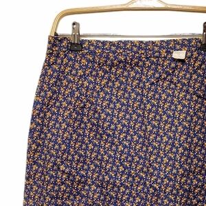 VINTAGE DEADSTOCK 60s High waisted tiny print floral pencil skirt